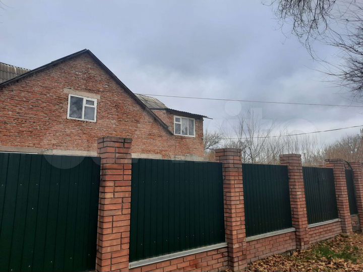 Дом 200 м² на участке 20 сот.