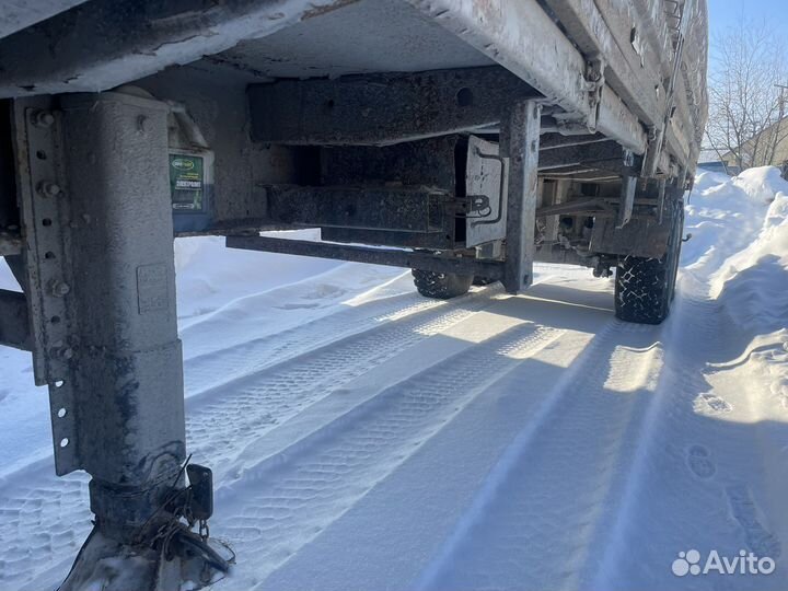 Полуприцеп бортовой Нефаз 9334-10, 2010