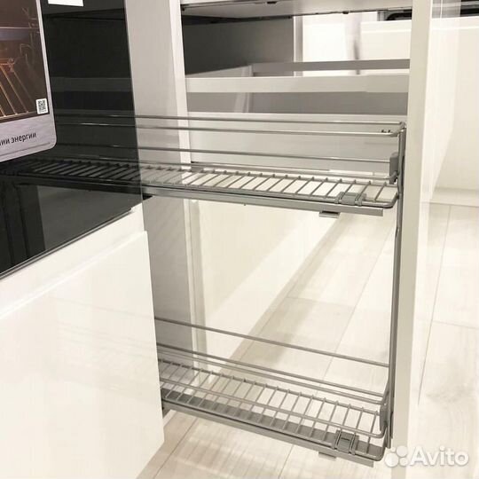 Угловая кухня на заказ. Фабрика в Москве