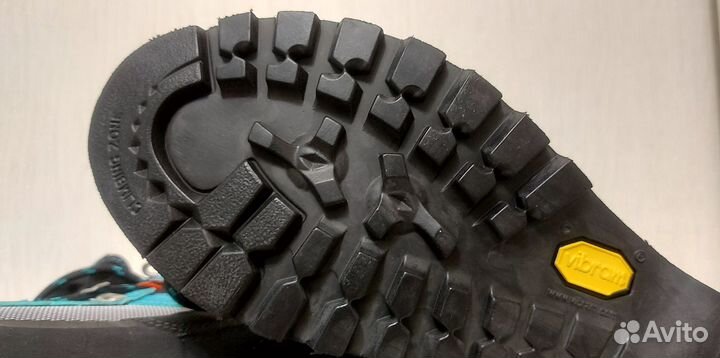 Ботинки для альпинизама Simond женские 38р. новые