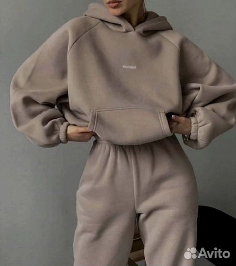 Спортивный костюм женский новый