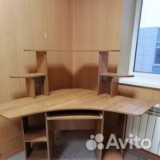 Компьютерный стол