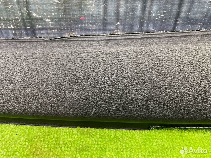 Декоративная накладка правая Bmw X5 E70 N52 2007