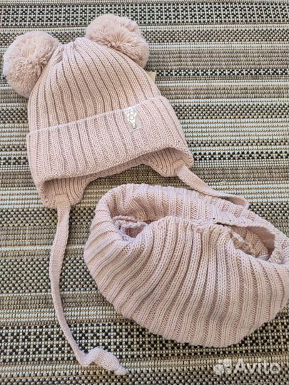 Комплект шапка и снуд для девочки