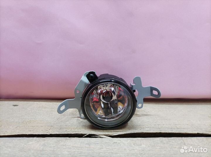 Фара птф Mitsubishi Pajero 4 2006