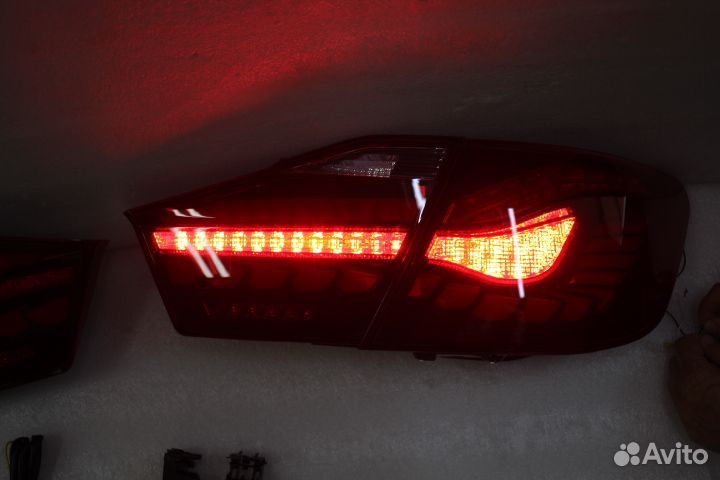 Camry 50 LED Стоп сигналы стиль BMW Красные A2XN4