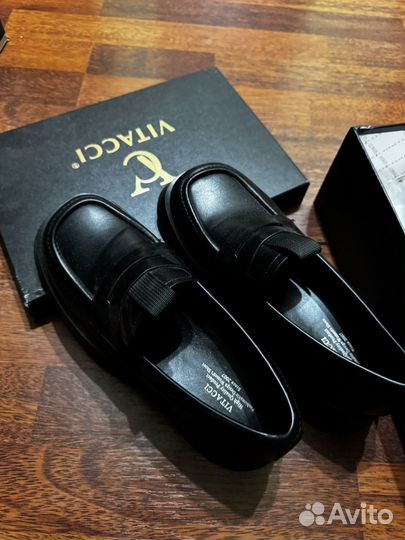 Лоферы vitacci 39размер