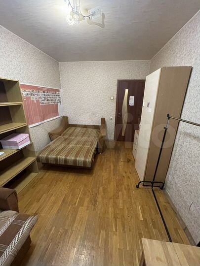 Комната 14 м² в 3-к., 1/17 эт.