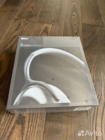 Беспроводные наушники KEF Mu7