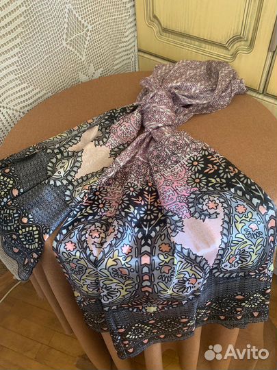 Палантин-шарф