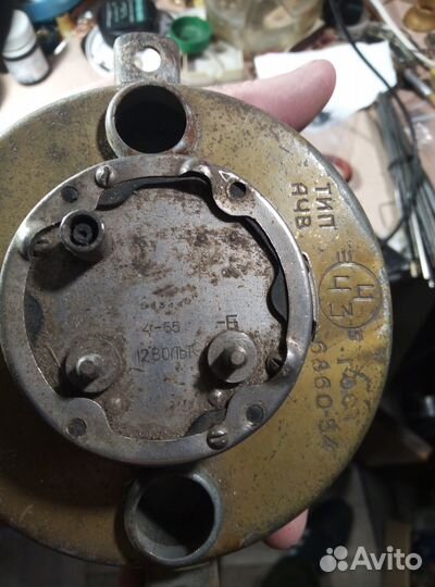 Часы на 21 Волгу