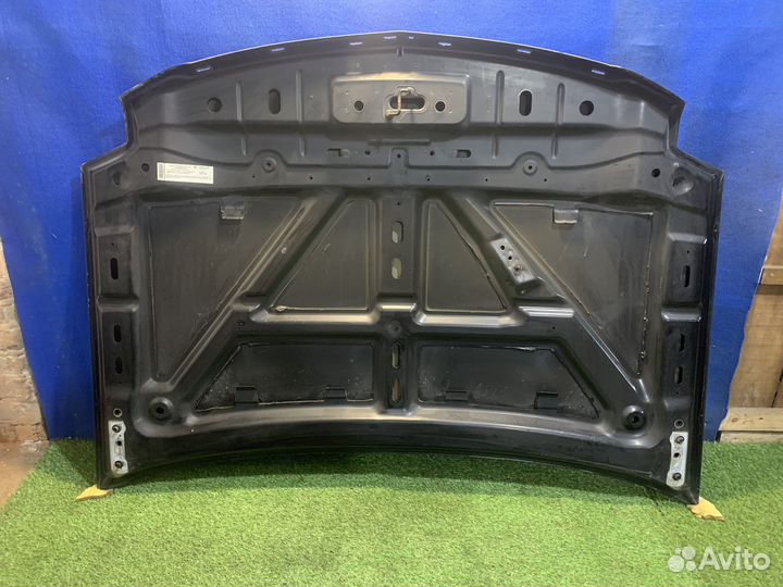 Капот Cadillace Escalade 3 GMT900