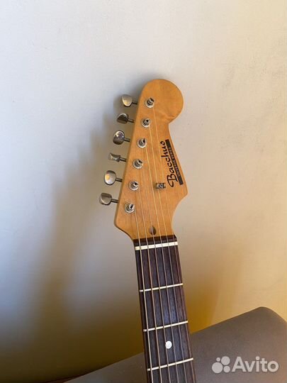 Электрогитара Bacchus Stratocaster