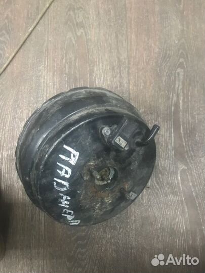 Вакуумный усилитель тормозов Mitsubishi Pajero