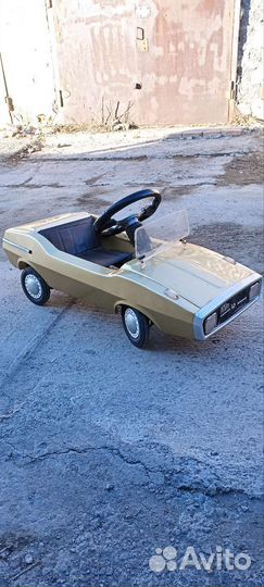 Педальная машинка СССР