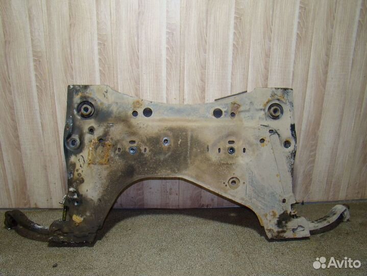 Балка подмоторная Nissan Note (E11)