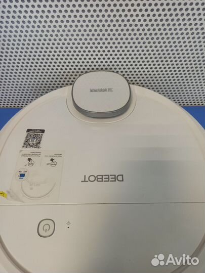 Робот-пылесос Ecovacs Deebot Ozmo 900