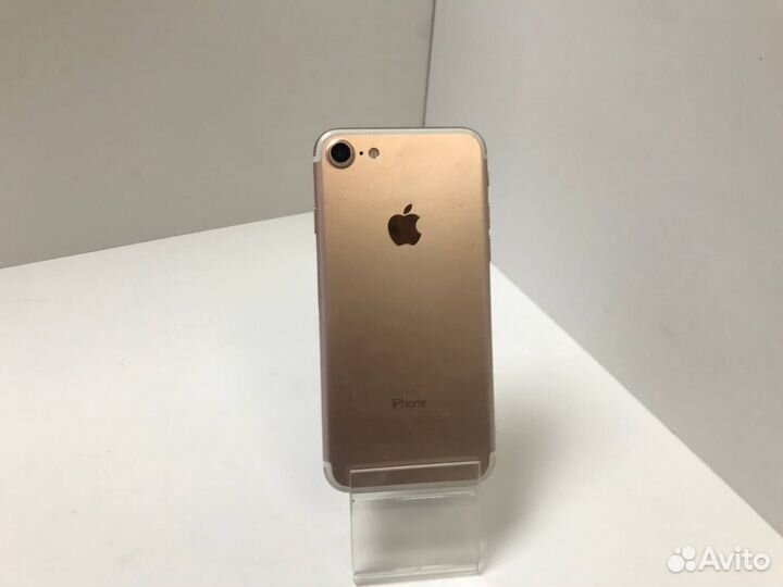 iPhone 7, 32 ГБ