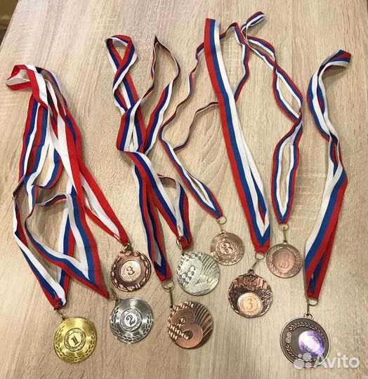 Комплект медалей для награждения