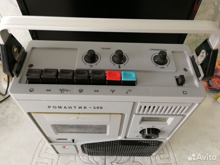 Кассетный магнитофон Романтик 306/АКБ