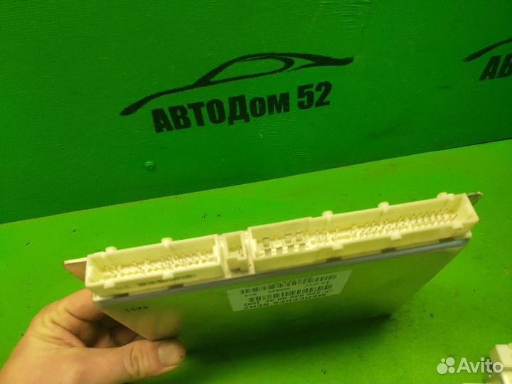 Блок управления пневмоподвеской Mercedes W220 220