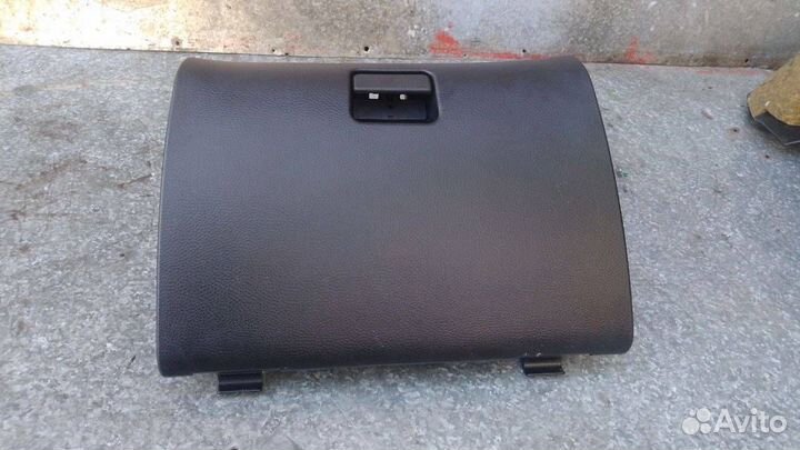 Бардачок Mitsubishi Lancer 9 (2003 - 2010)