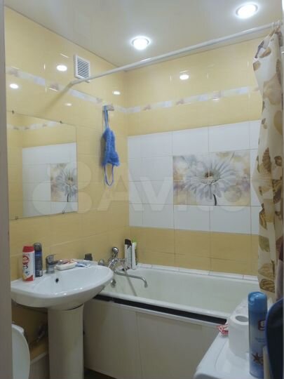 2-к. квартира, 46 м², 2/4 эт.