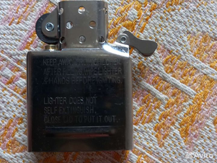 Зажигалка zippo