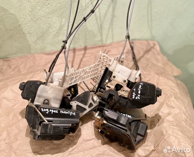 Замок двери Элантра 3