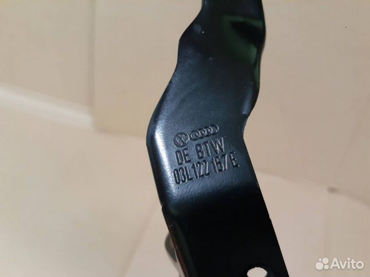 Трубка системы охлаждения VW Passat CC 357 CBA