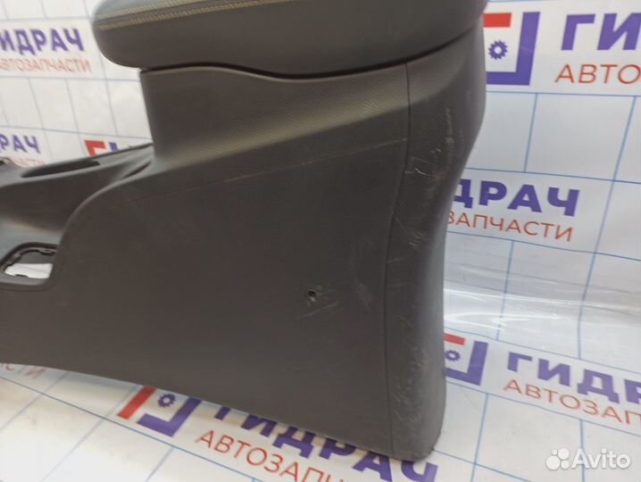 Подлокотник Kia Soul 2 (PS) 84660-B2000-EGY. С центральной консолью.84611B2100EGY