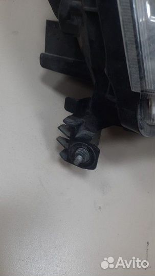 Фара правая Nissan X-Trail