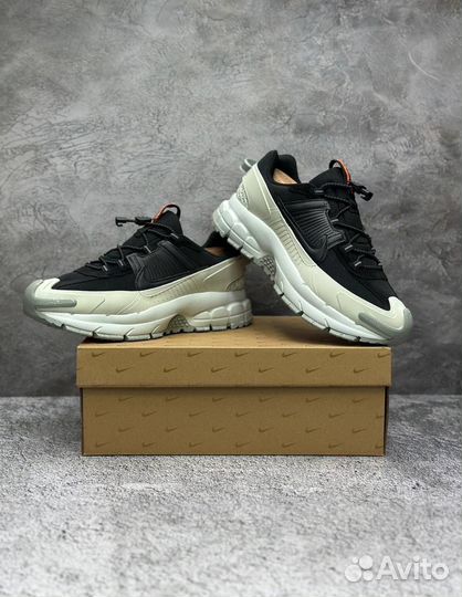 Кроссовки мужские Nike Air Zoom Vomero 5