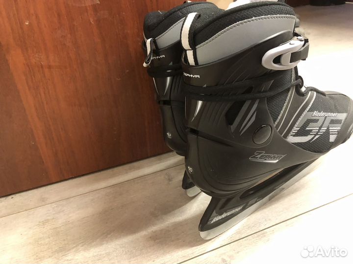 Ледовые коньки Bladerunner Zephyr