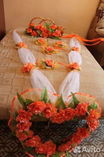 Украшение на свадебный автомобиль