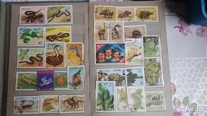 Альбом с почтовыми марками