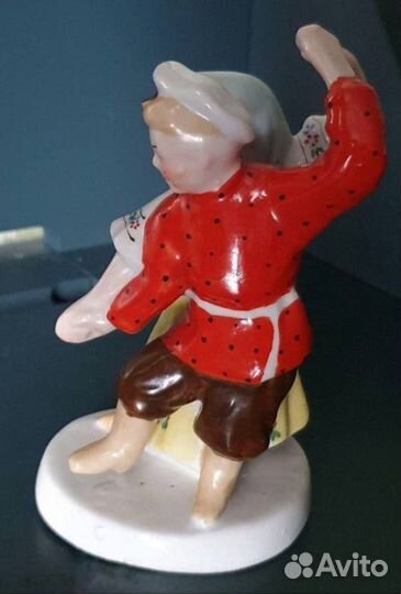Фарфоровые статуэтки СССР