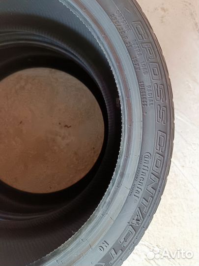 Continental ContiCrossContact UHP 295/35 R21 107Y