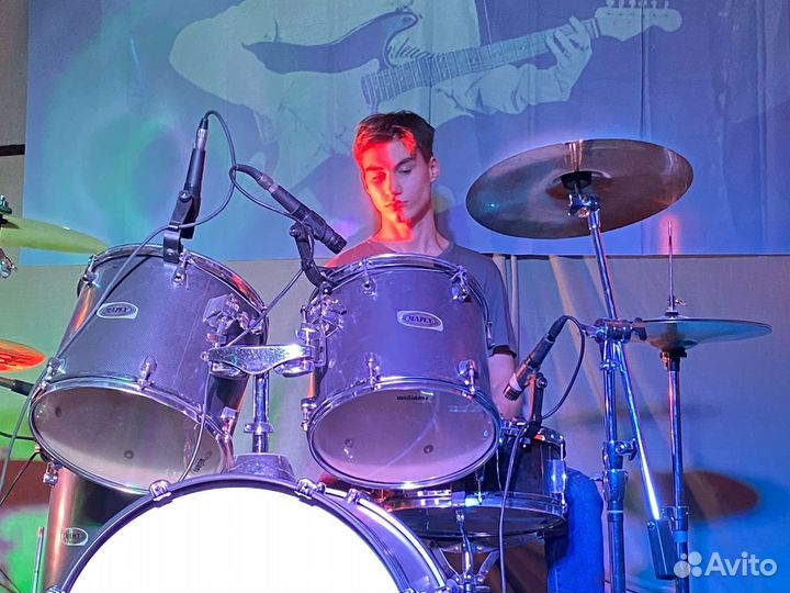 Обучение игре на барабанах