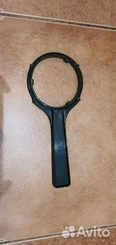 Ключ для снятия колбы фильтра Гейзер