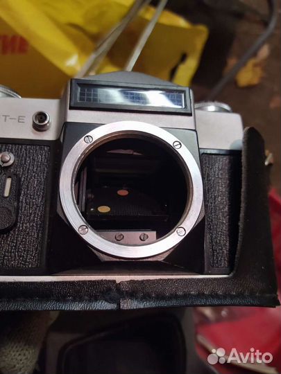 Зенит Е в разбор, экспонометр, объективы
