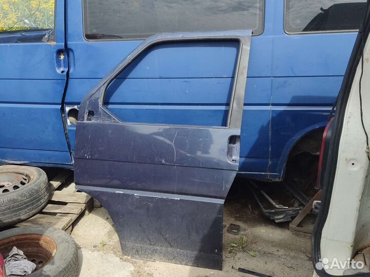 Дверь правая VW T4.Фольксваген Т4