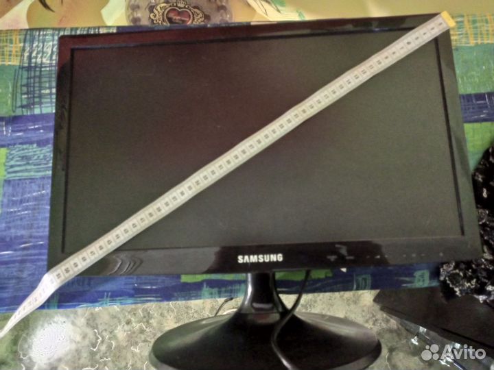 Телевизор samsung LED