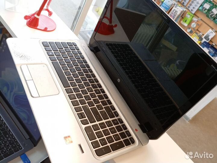 Ноутбук hp на запчасти