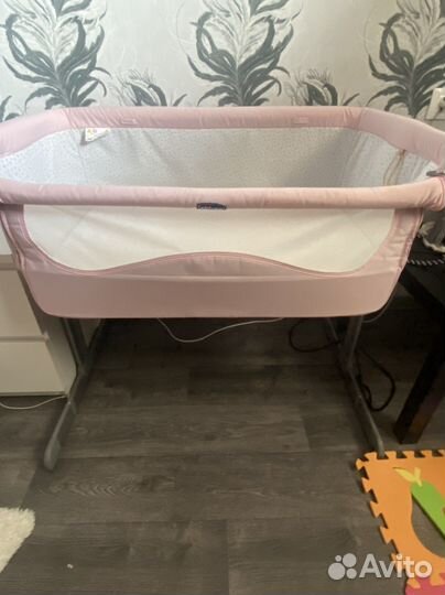 Прикроватная кроватка