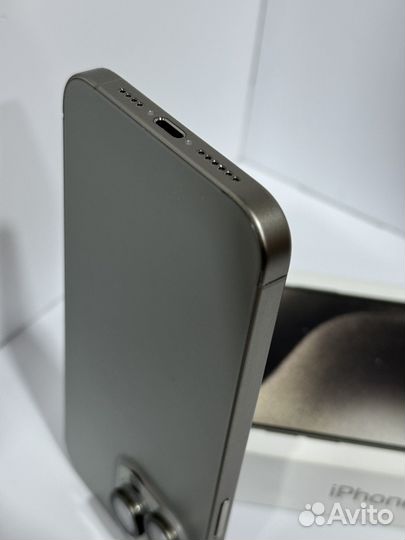 iPhone 15 Pro Max, 256 ГБ