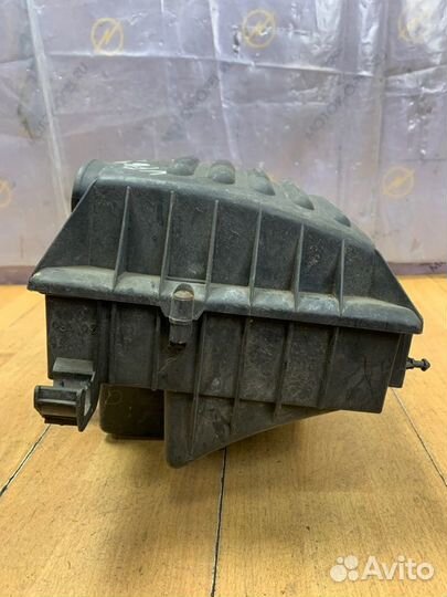 Корпус воздушного фильтра Opel Omega B Y26SE