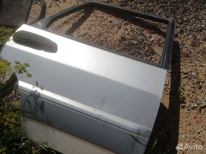 Дверь задняя правая на ваз 2114