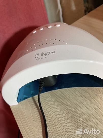 LED лампа для маникюра и лаки