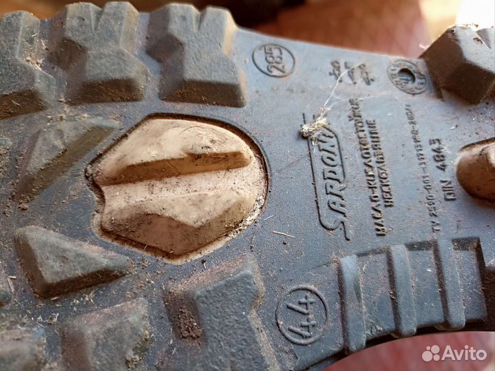 Сапоги резиновые мужские 44 и 42 размеры